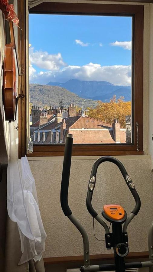 Cosy And Calm In Grenoble City Heart With Free And Large Parking Q-Park Chavant Dış mekan fotoğraf