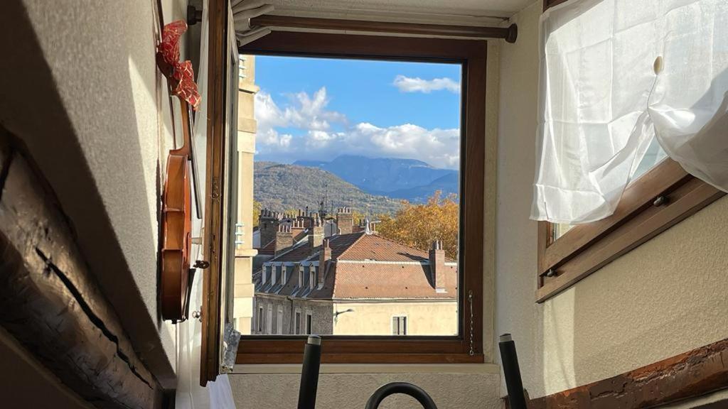 Cosy And Calm In Grenoble City Heart With Free And Large Parking Q-Park Chavant Dış mekan fotoğraf